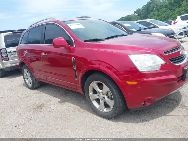Salvage Chevrolet Captiva Image