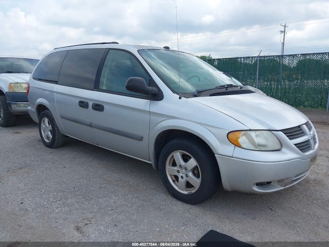 Salvage Dodge Grand Caravan Image