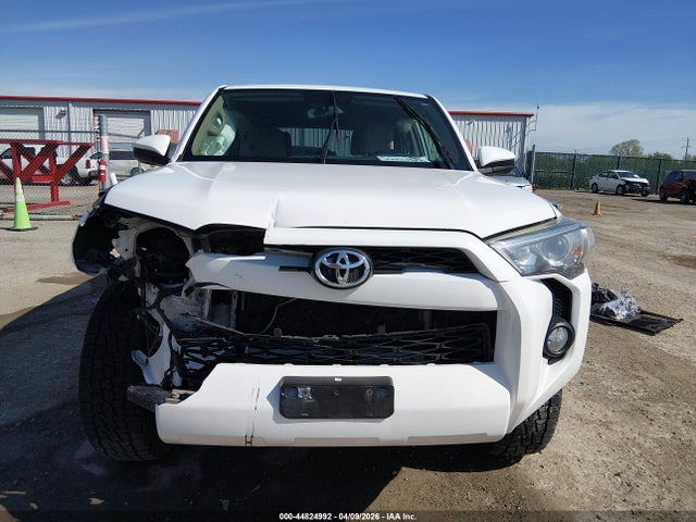 Toyota 4Runner Sr5