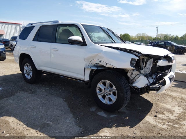 Salvage Toyota 4Runner Image