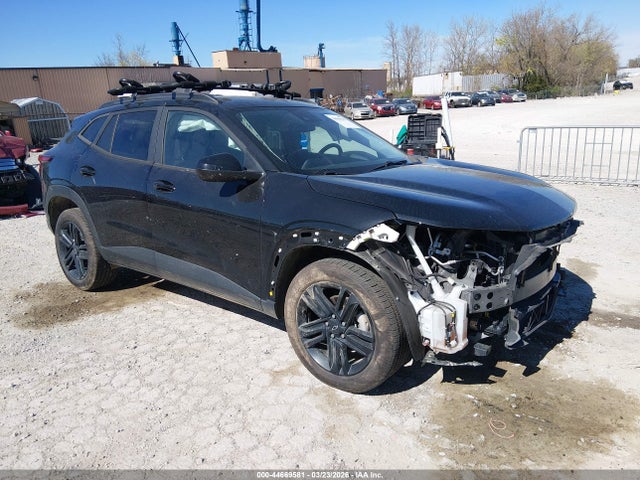 Salvage Chevrolet Trax Image