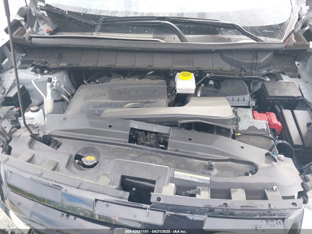Nissan Pathfinder Platinum 4wd