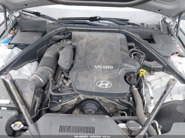 Hyundai Genesis 3.8