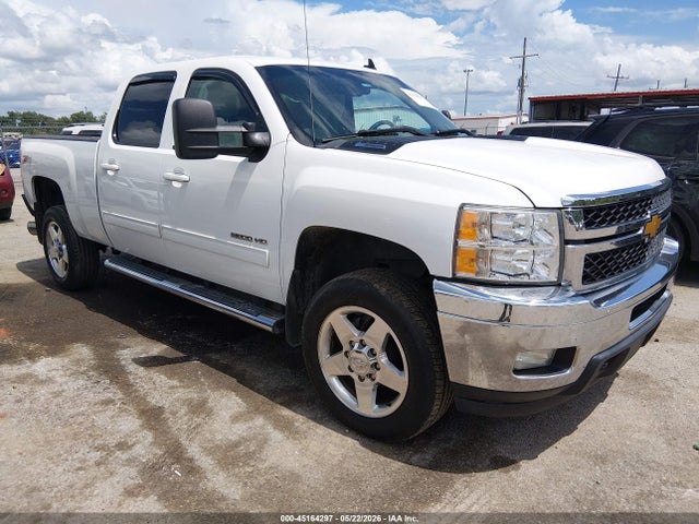 Salvage Chevrolet Silverado 2500 Image