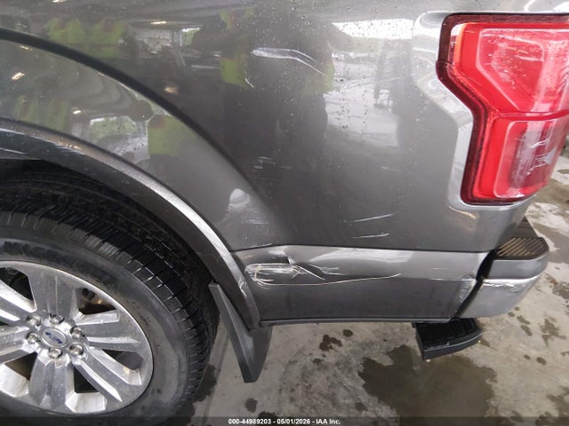 Ford F-150 Lariat
