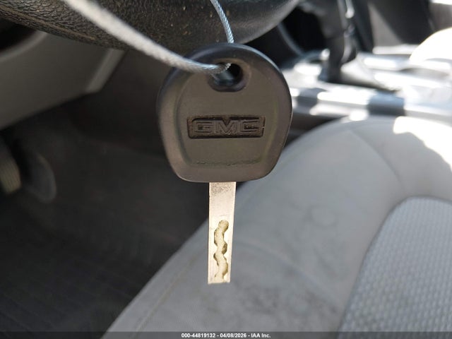 GMC Canyon 2wd  Short Box Elevation Standard