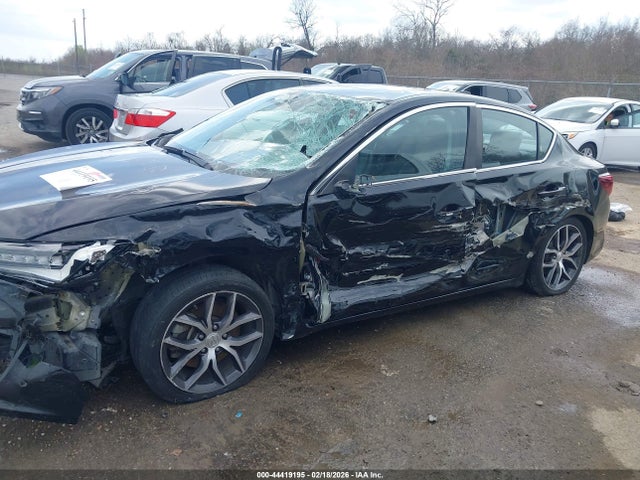 Acura ILX