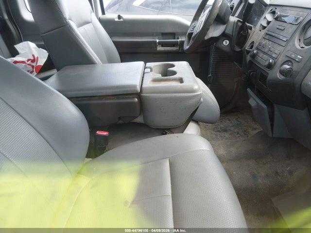 Ford F-250 Xl