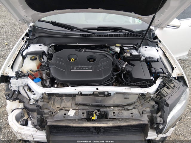Lincoln MKZ Standard