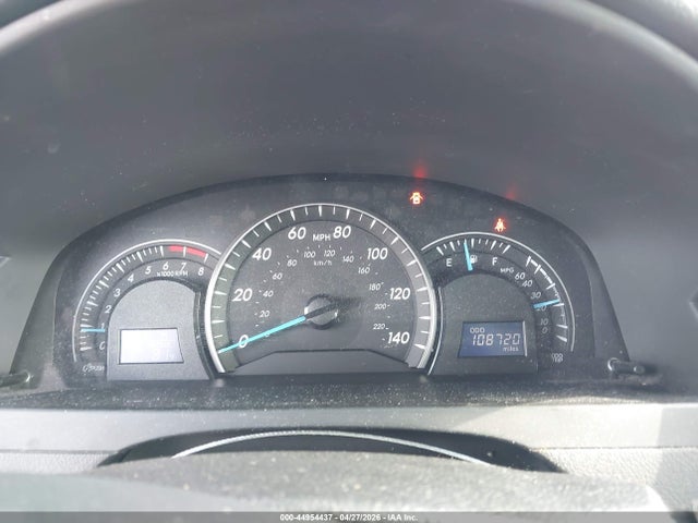 Toyota Camry Le