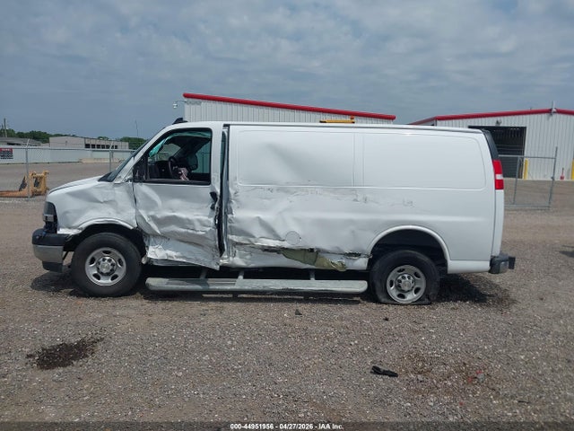Chevrolet Express Rwd 2500 Regular Wheelbase Wt