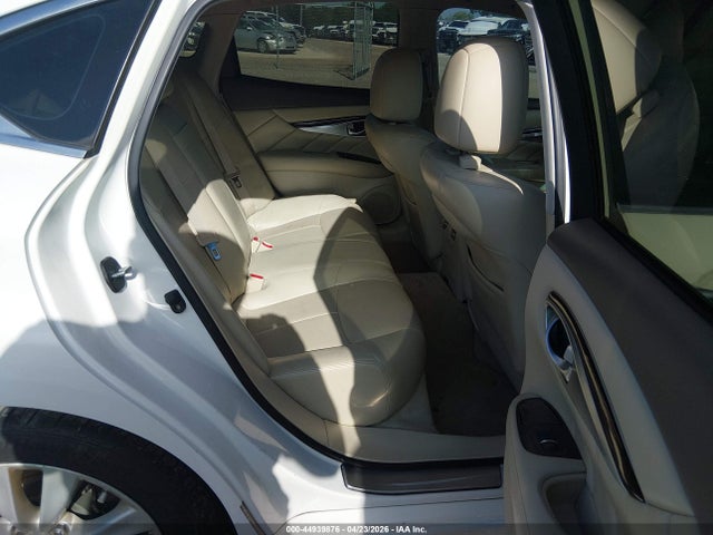 INFINITI M37