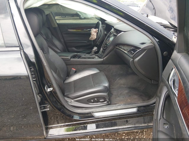 Cadillac CTS Standard