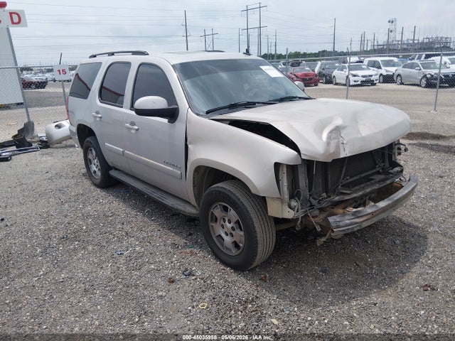 Salvage Chevrolet Tahoe Image