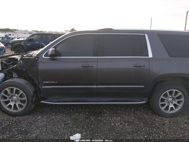 GMC Yukon Denali