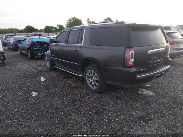 GMC Yukon Denali