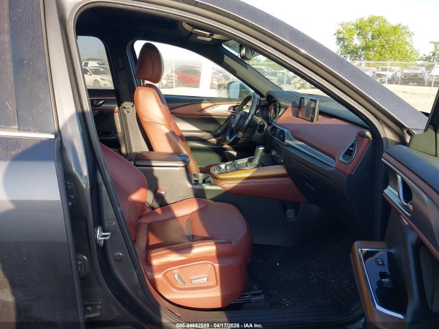 Mazda Cx Signature