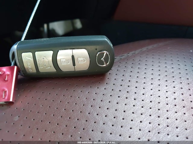 Mazda Cx Signature