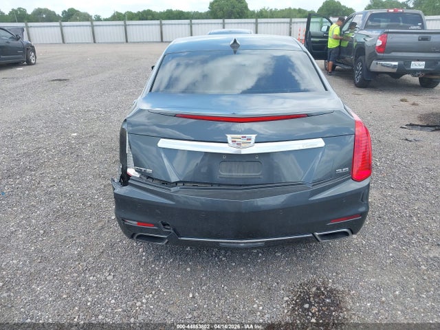 Cadillac CTS Luxury