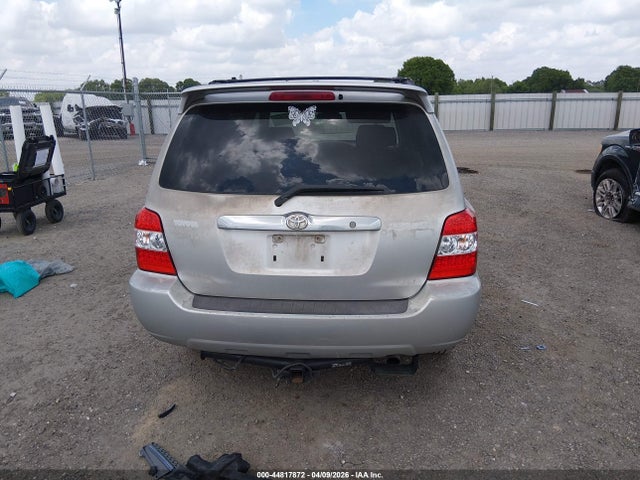 Toyota Highlander Limited V6