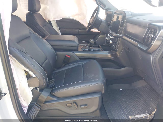 Ford F-150 Lariat