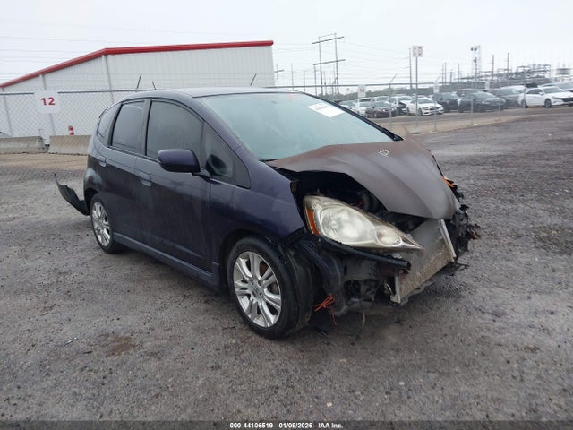 Salvage Honda Fit Image