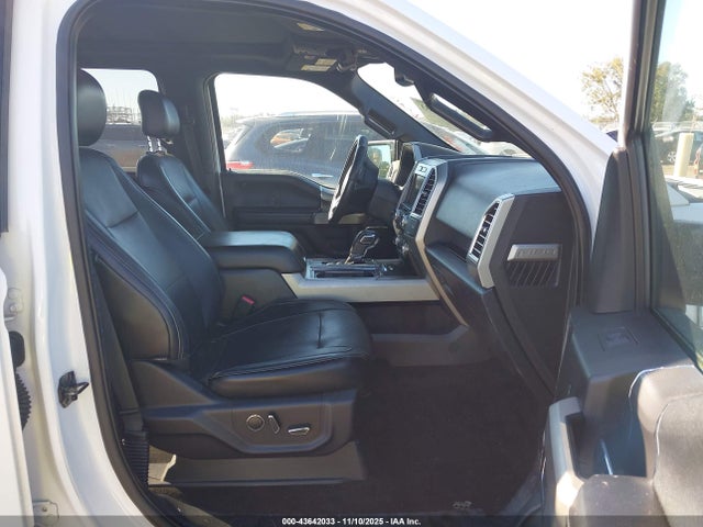 Ford F-150 Lariat