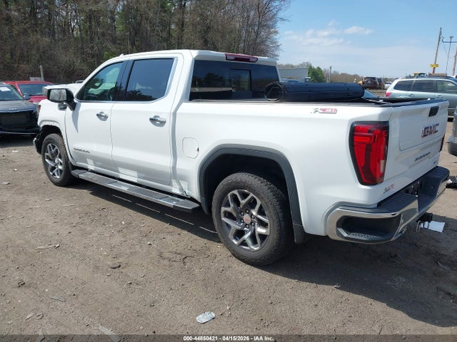 GMC Sierra 1500 4wd  Short Box Slt