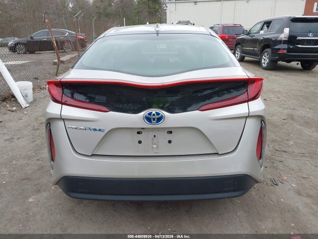 Toyota Prius Prime Plus