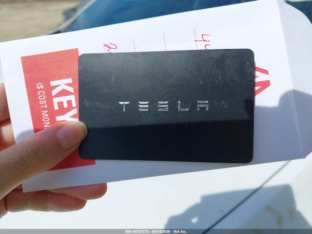 Tesla Model Y Performance Dual Motor All-wheel Drive