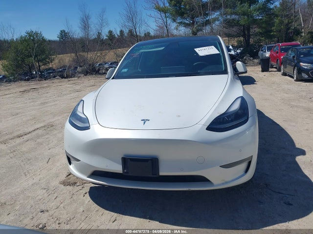 Tesla Model Y Performance Dual Motor All-wheel Drive
