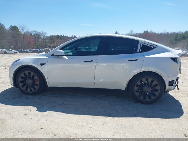 Tesla Model Y Performance Dual Motor All-wheel Drive