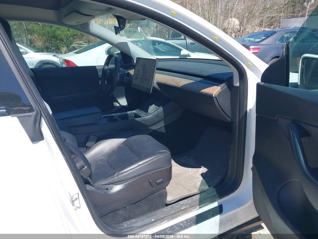 Tesla Model Y Performance Dual Motor All-wheel Drive