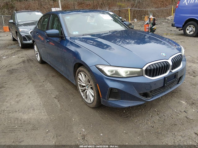 Salvage BMW 3 Series Image