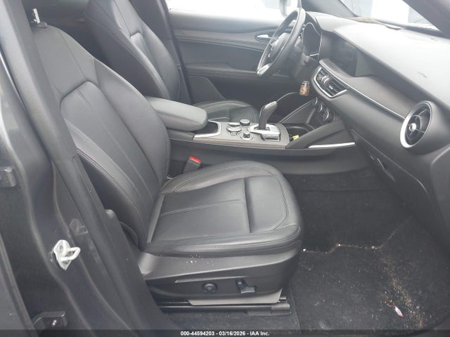 Alfa Romeo Stelvio Ti Awd
