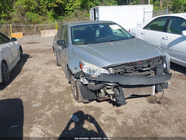 Salvage Chevrolet Malibu Image