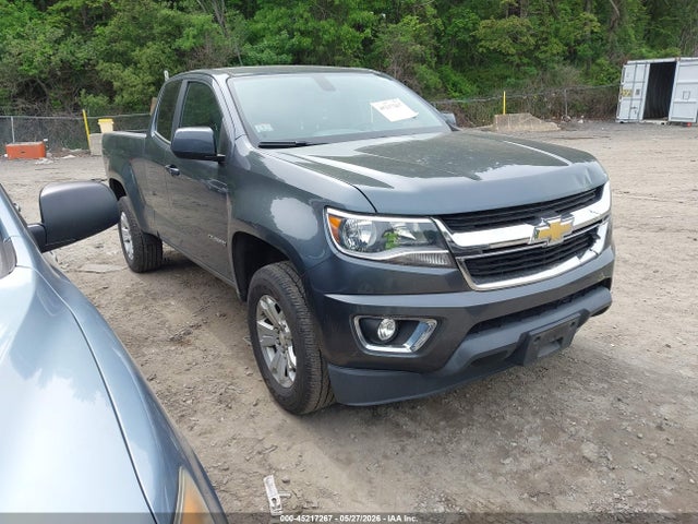 Salvage Chevrolet Colorado Image