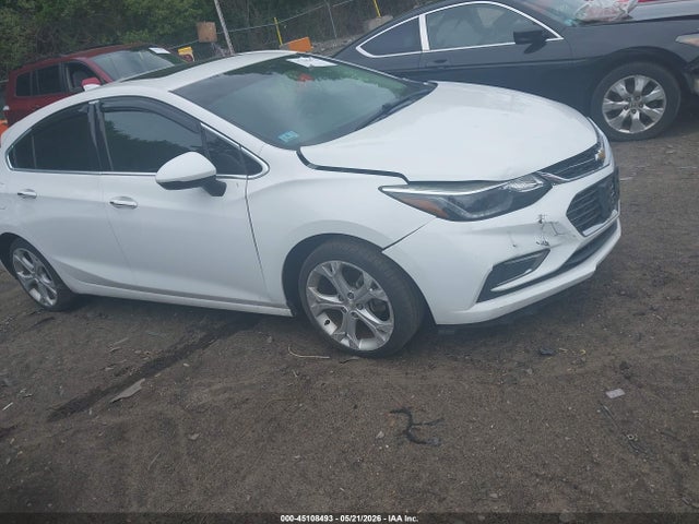 Salvage Chevrolet Cruze Image