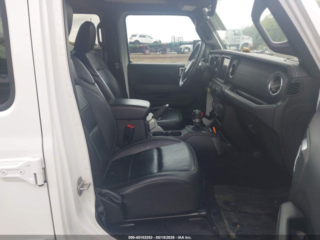 Jeep Wrangler Sahara 4x4