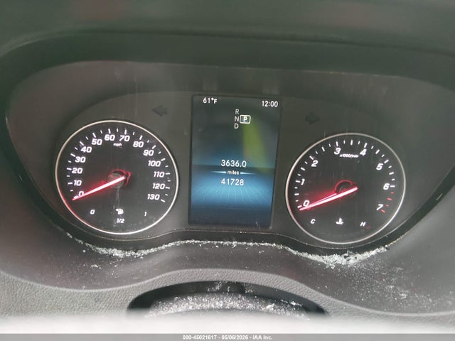 Mercedes-Benz Sprinter 2500 Standard Roof 4-cyl Gas