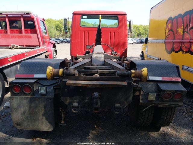 International 4000 4700