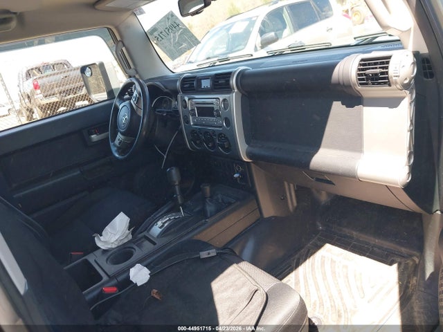 Toyota FJ Cruiser