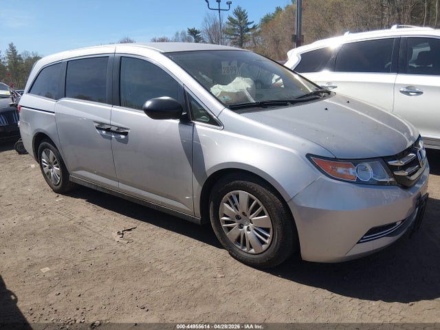 Salvage Honda Odyssey Image
