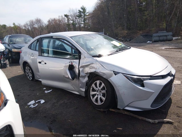 Salvage Toyota Corolla Image