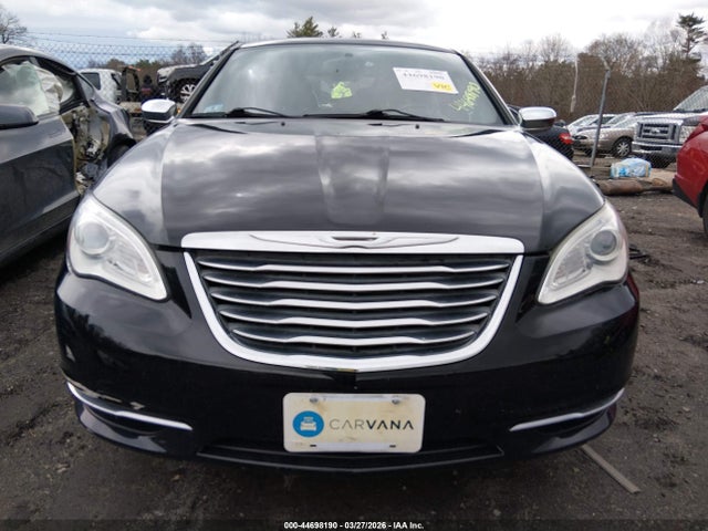 Chrysler 200 Limited