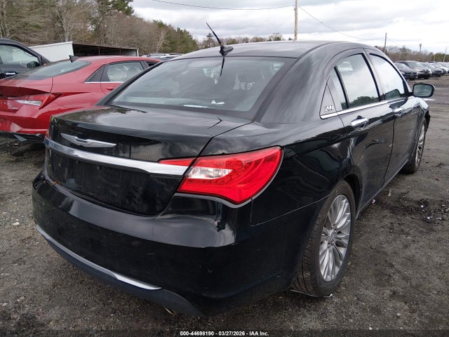 Chrysler 200 Limited