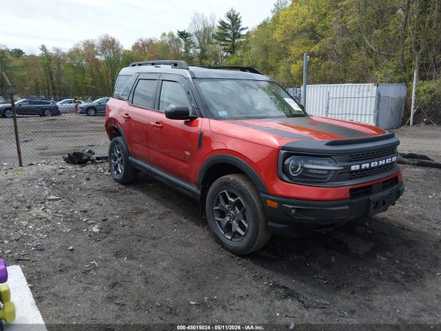 Salvage Ford Bronco Image