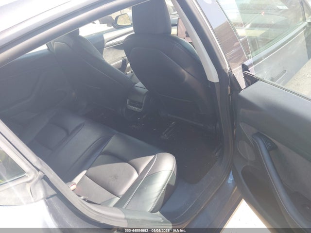Tesla Model 3 Rear-wheel Drive