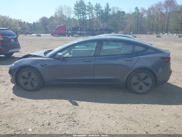 Tesla Model 3 Rear-wheel Drive