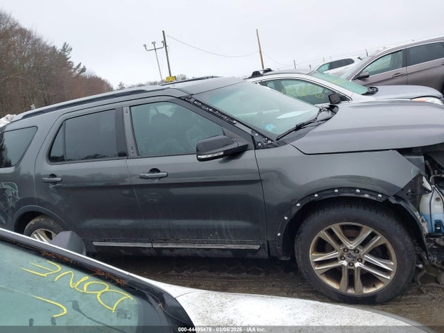 Ford Explorer Xlt
